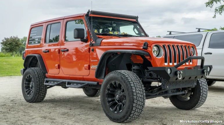 Una Pesadilla en Nueva Jersey: Vendedor Acusado de Vivir en el Jeep que una Mujer Dio en Pago